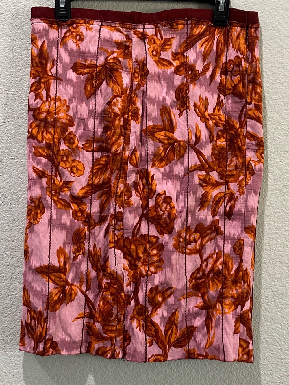 Dolce & Gabbana Pink Pencil Skirt with Orange Floral Motif